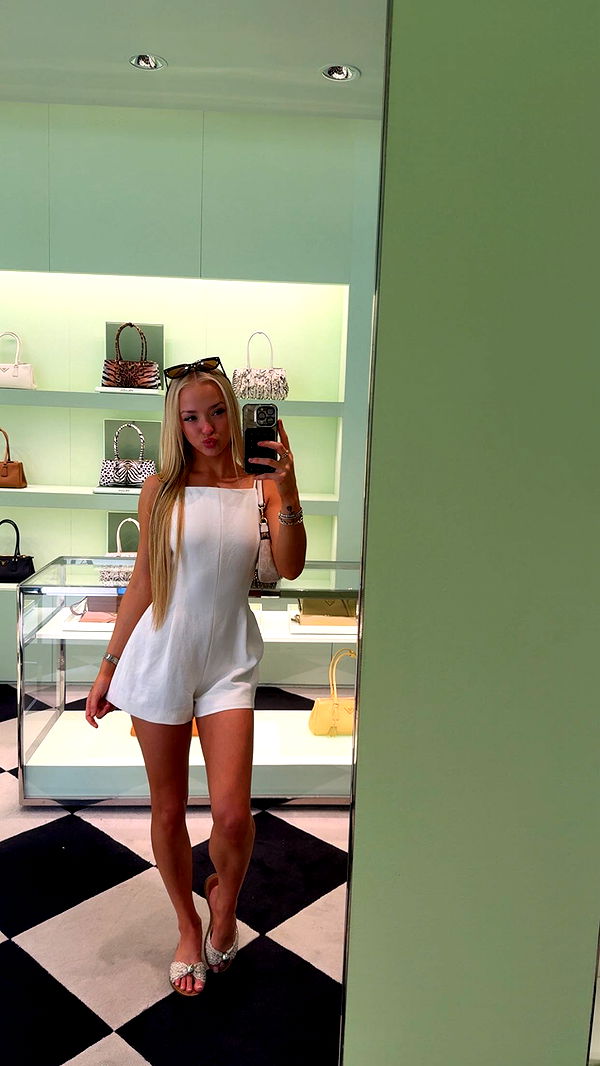 julia.filippo image ~ Altpins