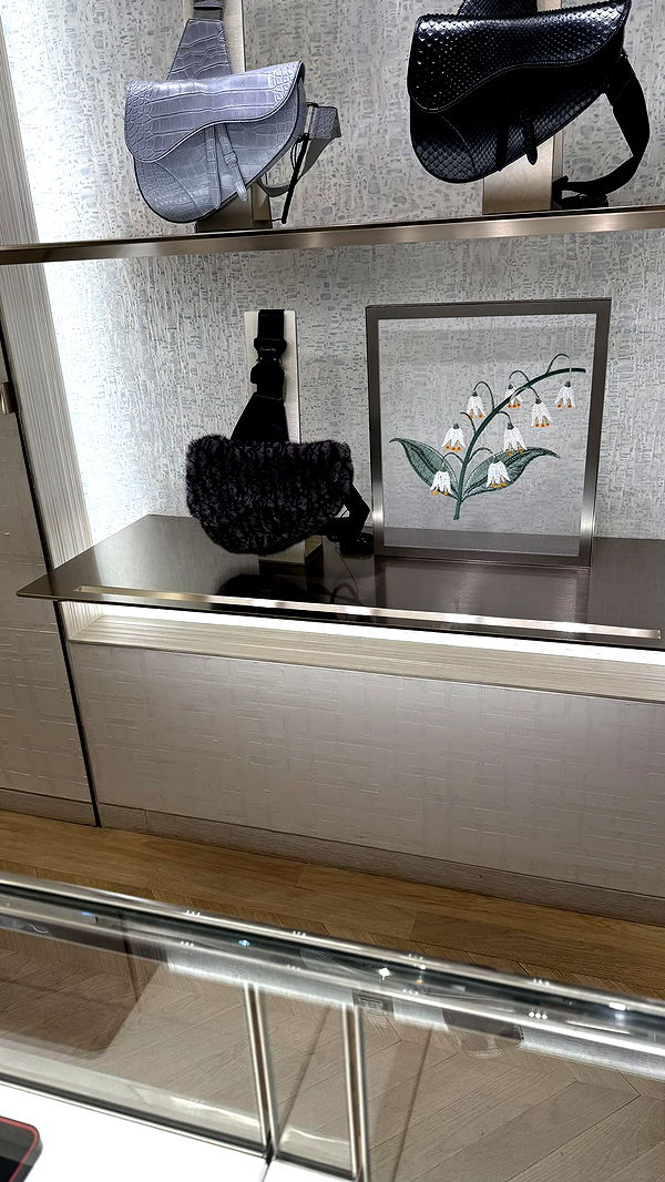 julia.filippo image ~ Altpins