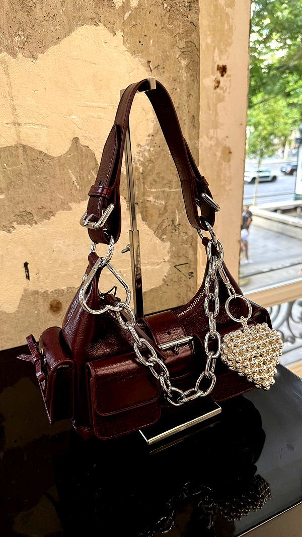 julia.filippo image ~ Altpins