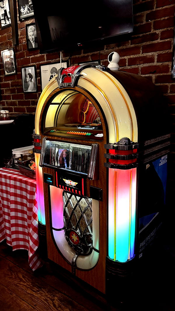 julia.filippo image ~ Altpins