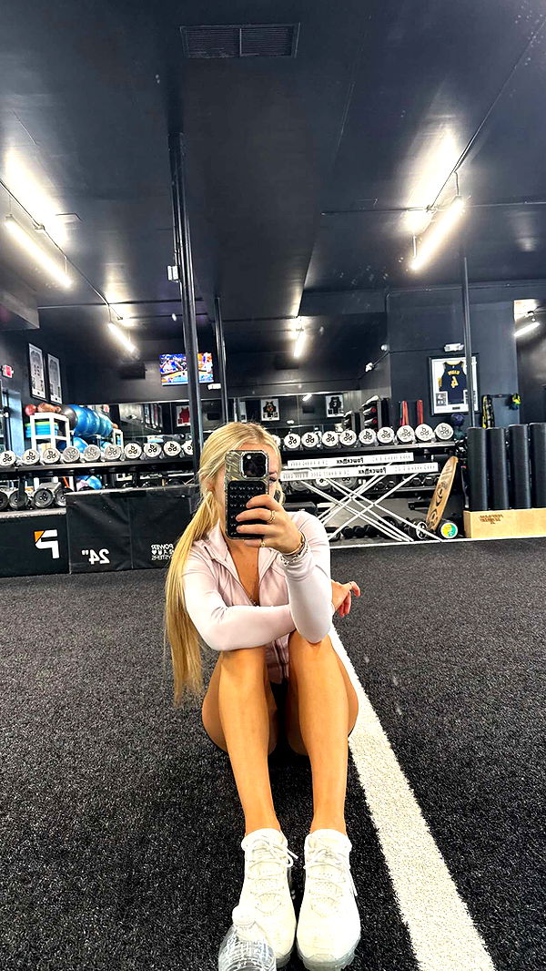 julia.filippo image ~ Altpins