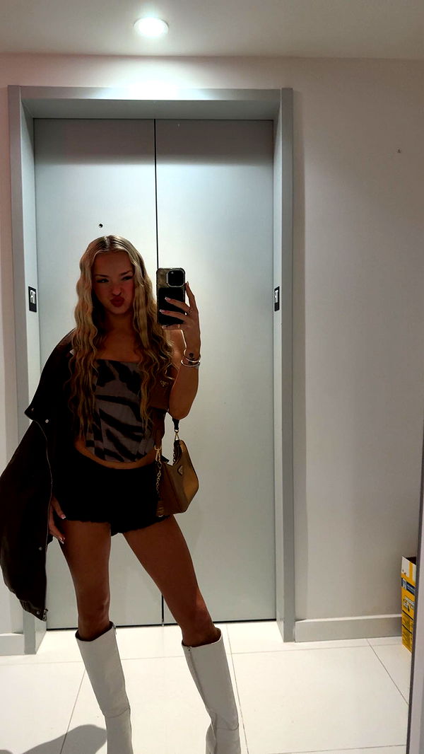 julia.filippo image ~ Altpins