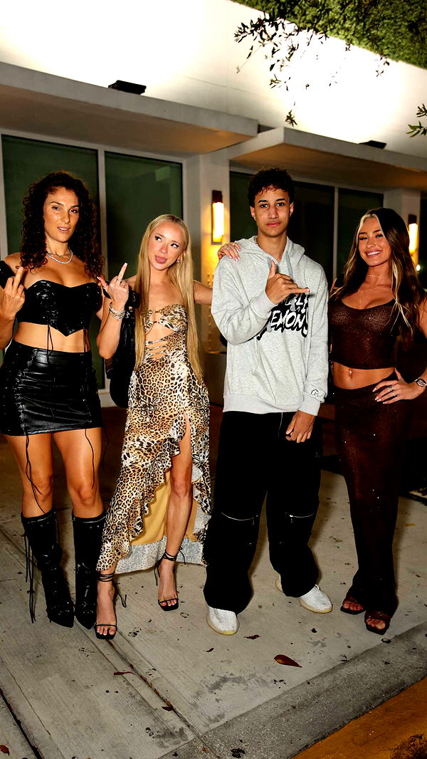 julia.filippo image ~ Altpins