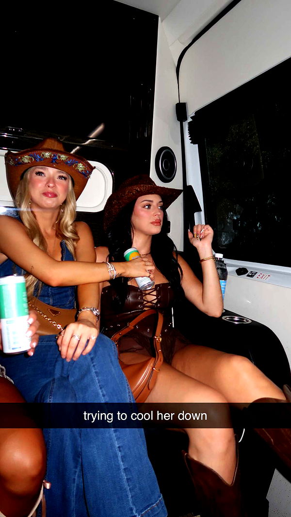 julia.filippo image ~ Altpins