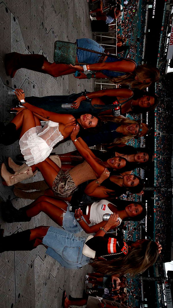 julia.filippo image ~ Altpins