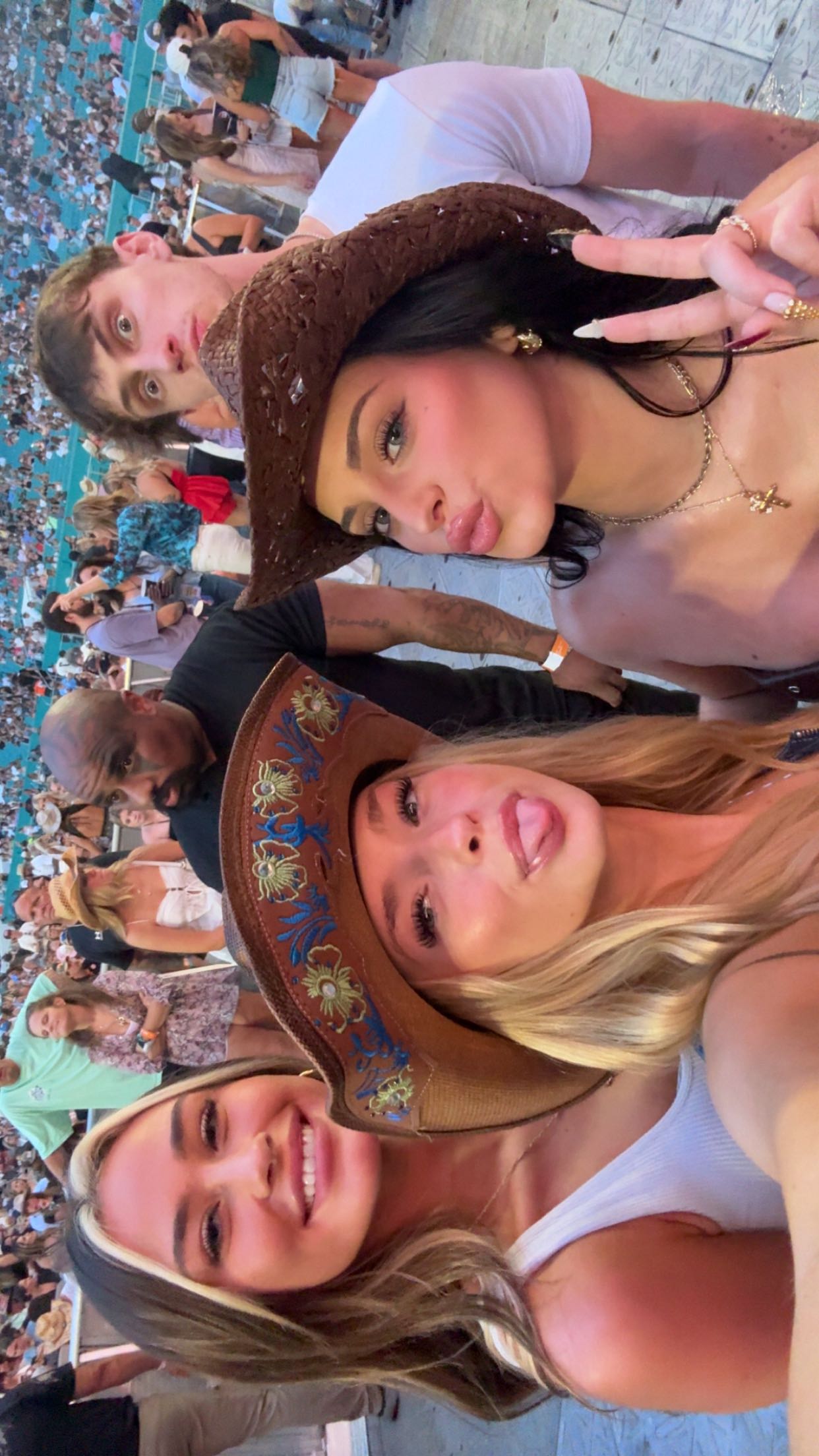 julia.filippo snapchat image archive image