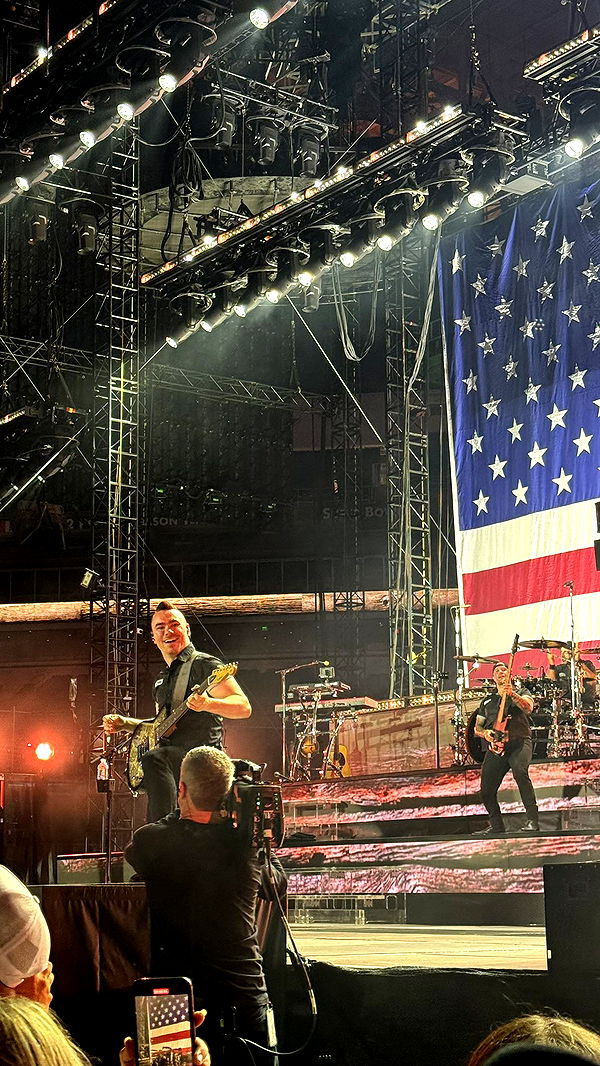 julia.filippo image ~ Altpins