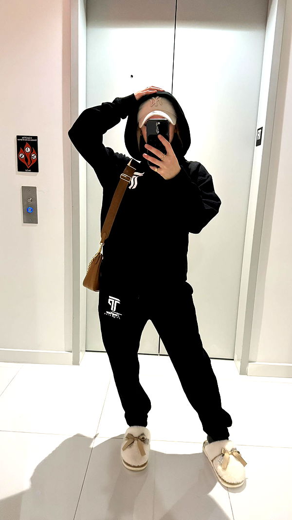 julia.filippo image ~ Altpins