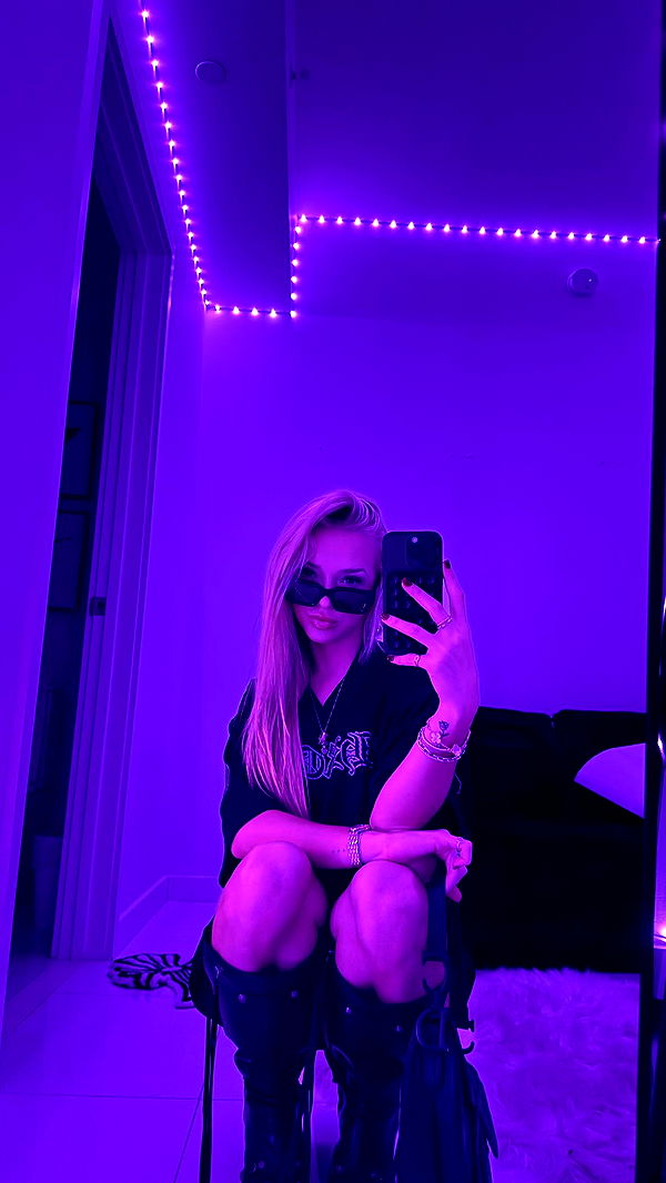 julia.filippo image ~ Altpins