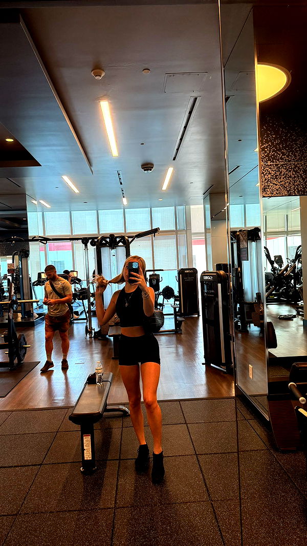 julia.filippo image ~ Altpins