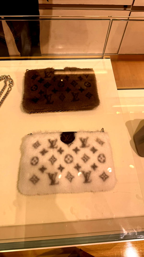 julia.filippo image ~ Altpins