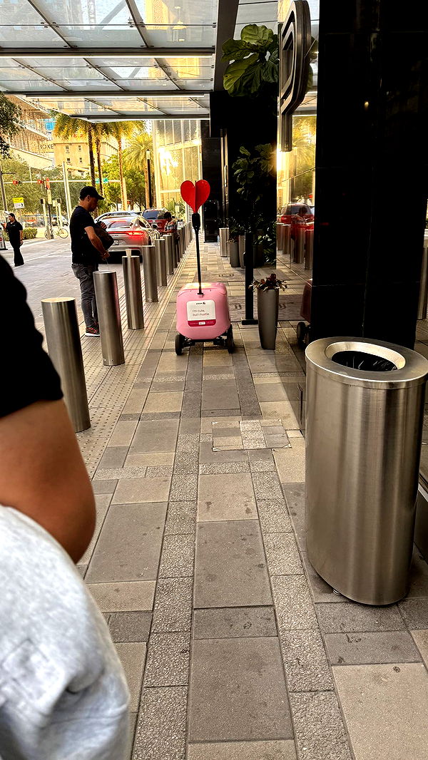 julia.filippo image ~ Altpins