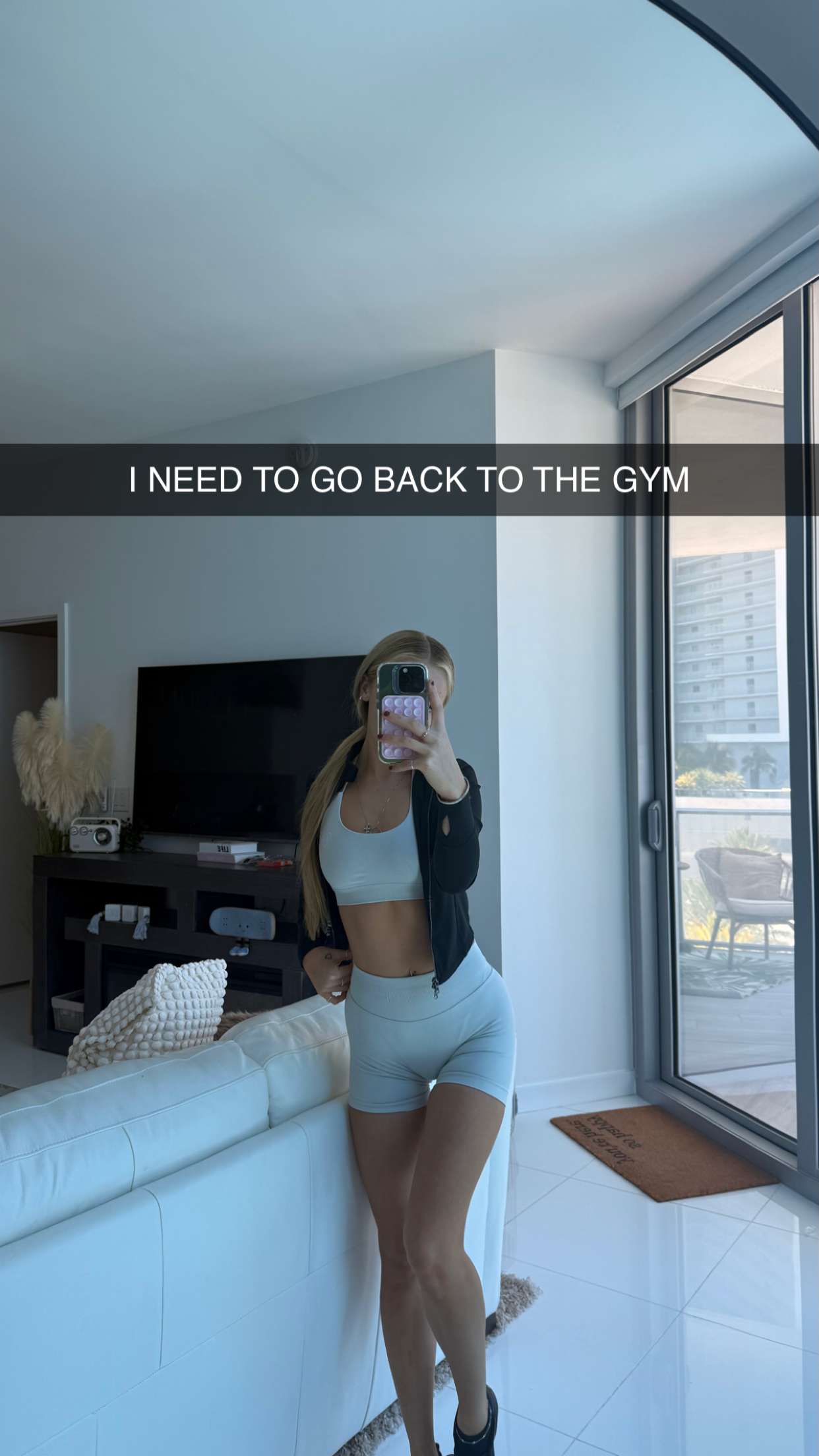 julia.filippo snapchat image archive image