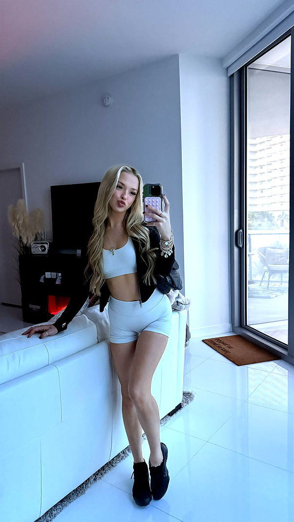 julia.filippo image ~ Altpins