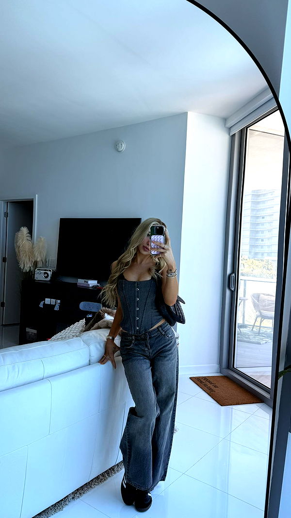 julia.filippo image ~ Altpins