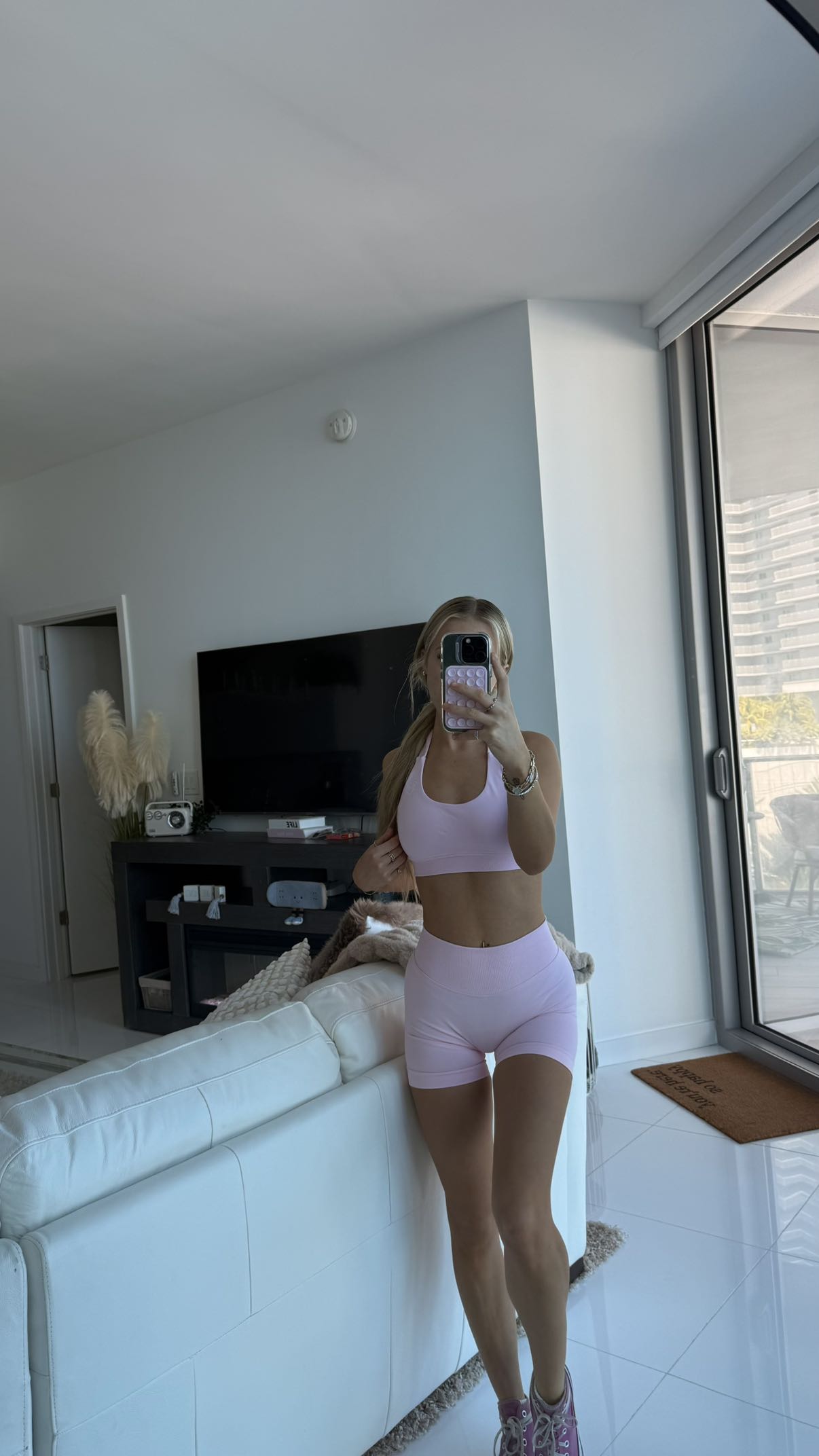 julia.filippo snapchat image archive image