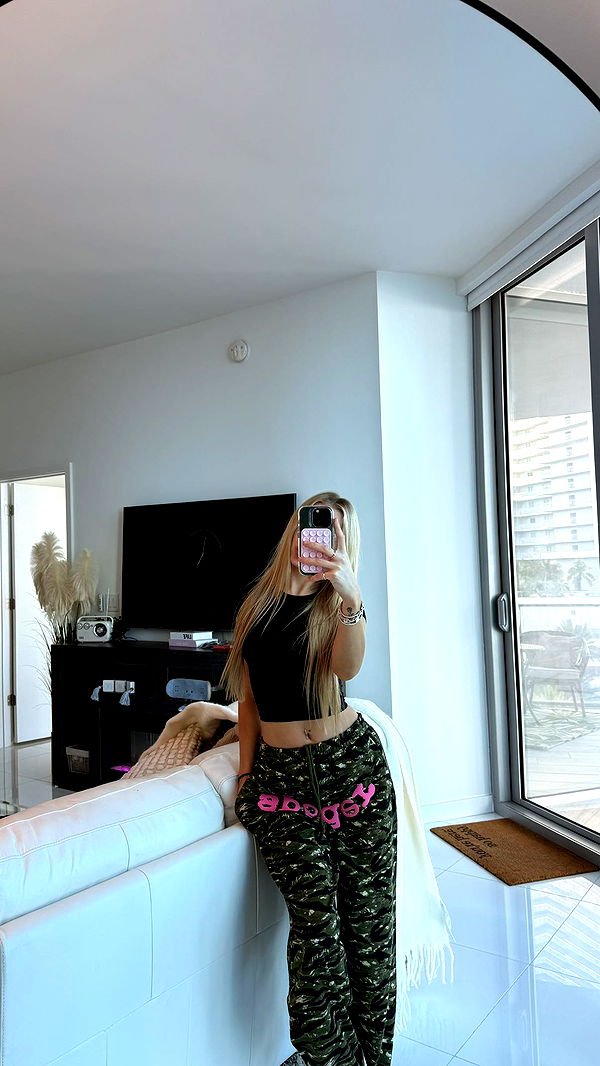 julia.filippo image ~ Altpins