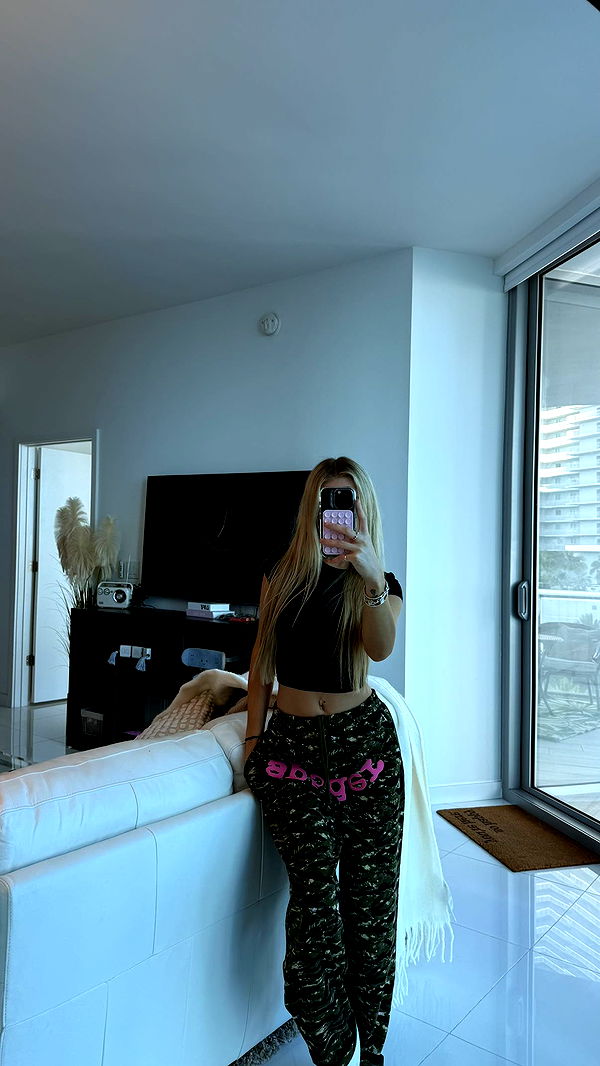 julia.filippo image ~ Altpins