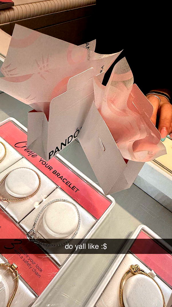 julia.filippo image ~ Altpins