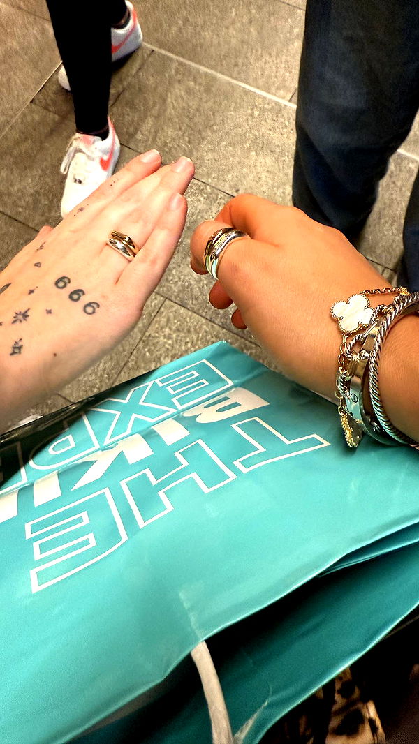 julia.filippo image ~ Altpins