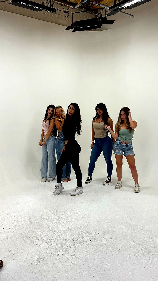 julia.filippo image ~ Altpins