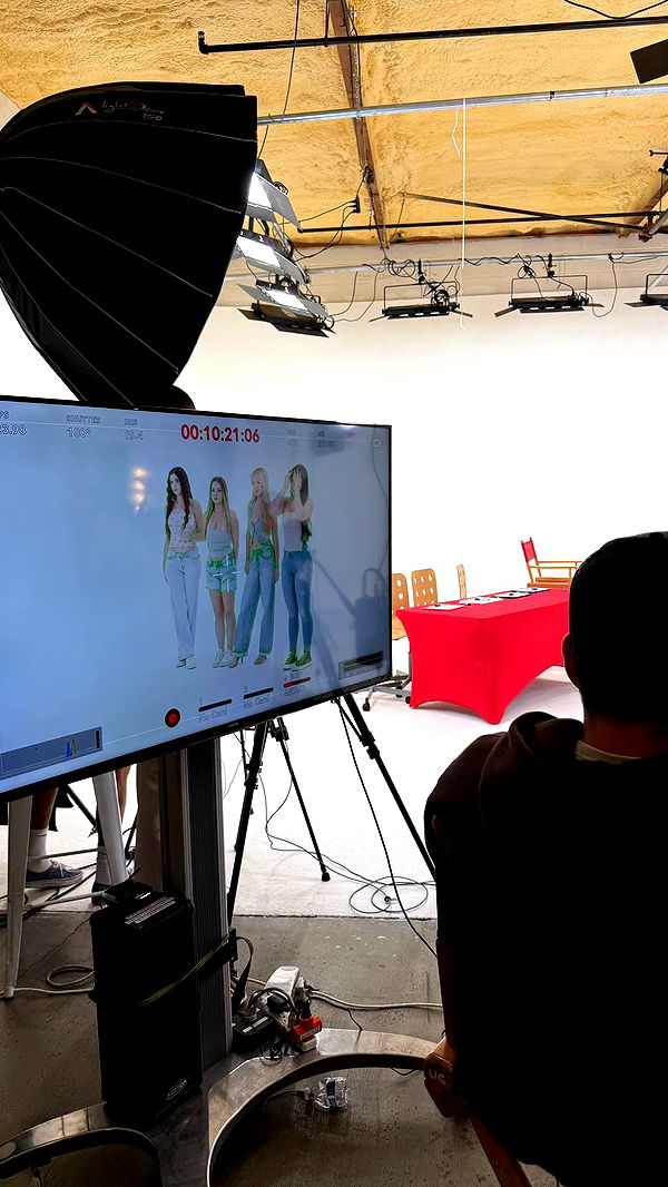 julia.filippo image ~ Altpins