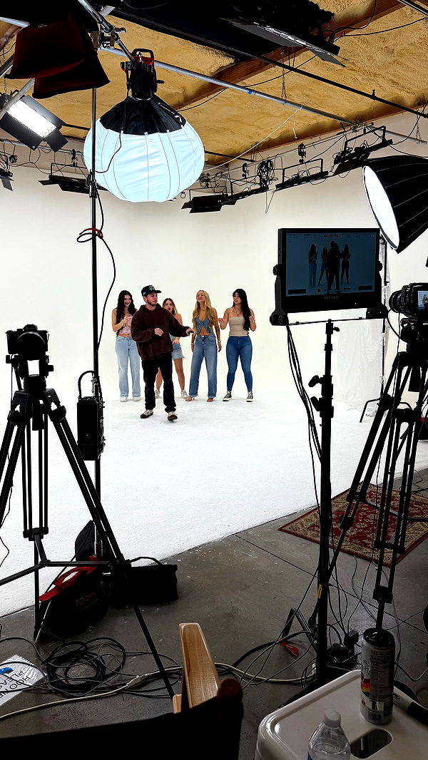 julia.filippo image ~ Altpins