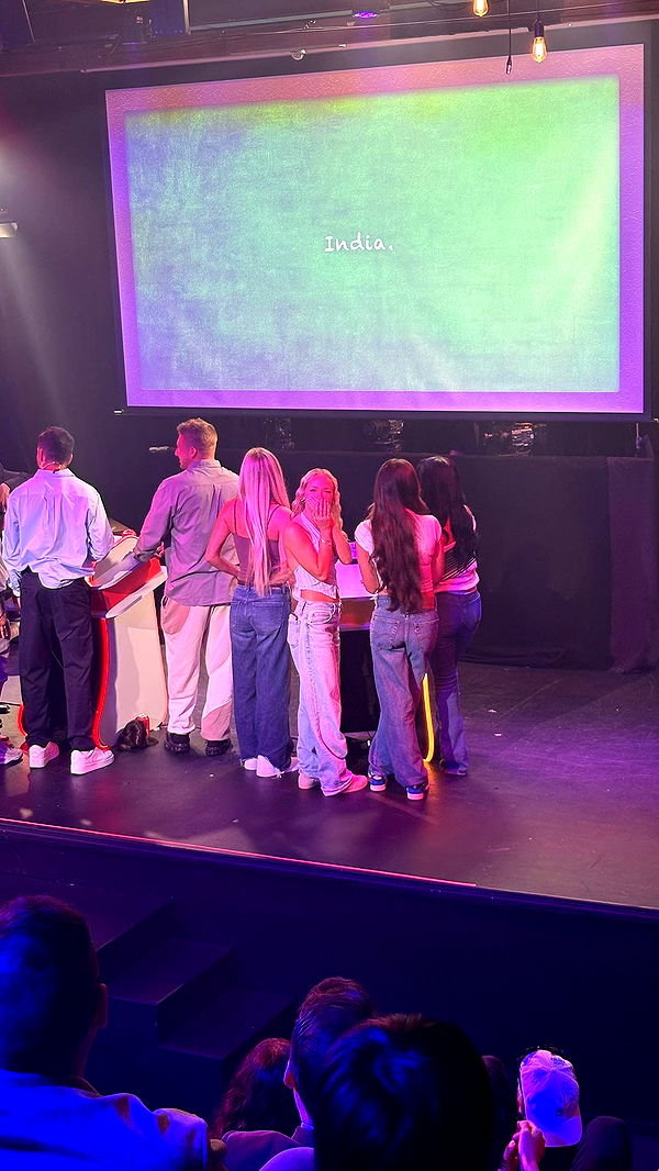 julia.filippo image ~ Altpins