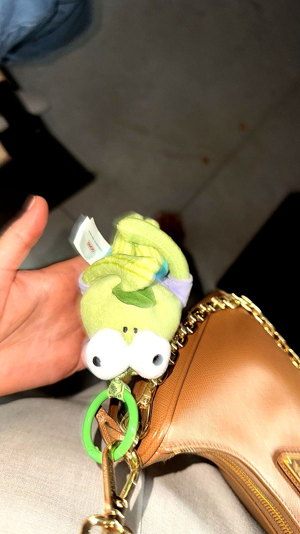 julia.filippo image ~ Altpins