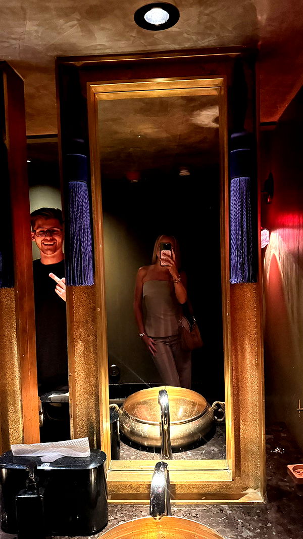 julia.filippo image ~ Altpins