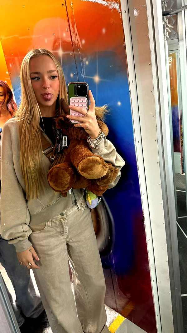 julia.filippo image ~ Altpins