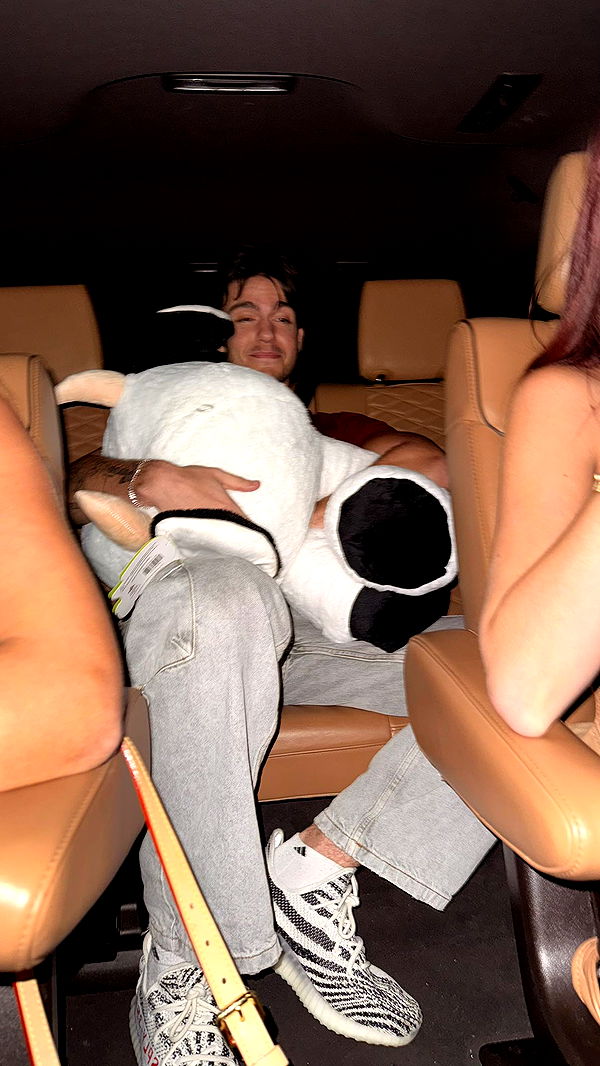 julia.filippo image ~ Altpins