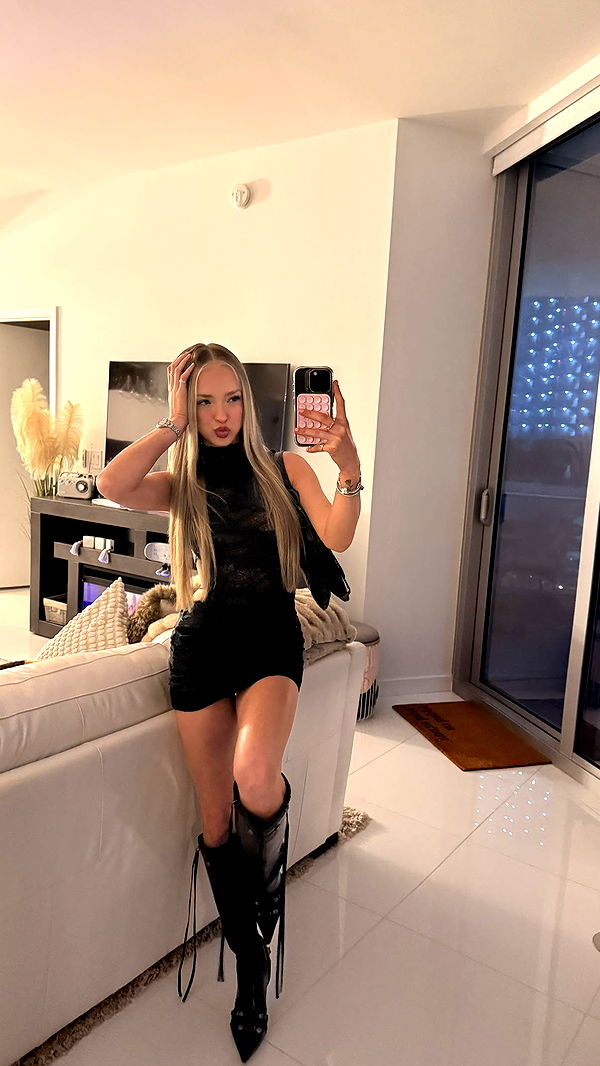 julia.filippo image ~ Altpins