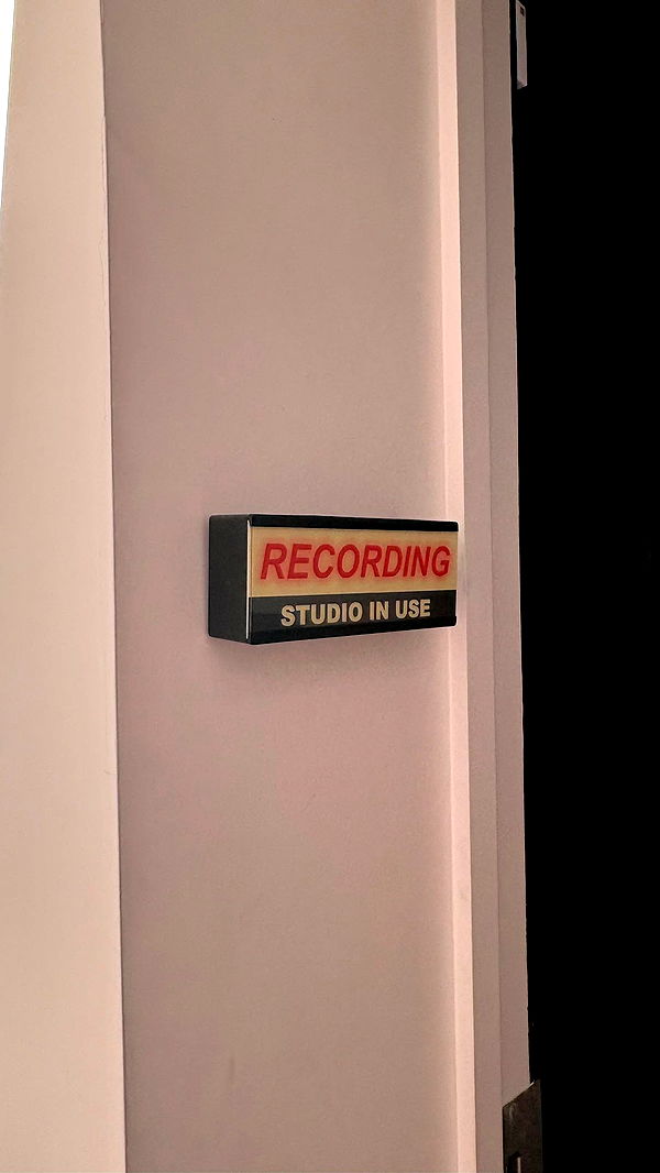 julia.filippo image ~ Altpins