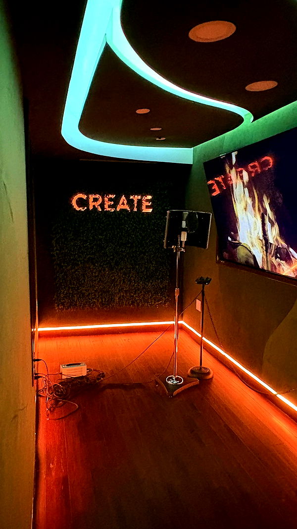 julia.filippo image ~ Altpins