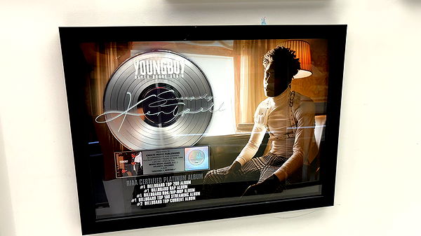 julia.filippo image ~ Altpins