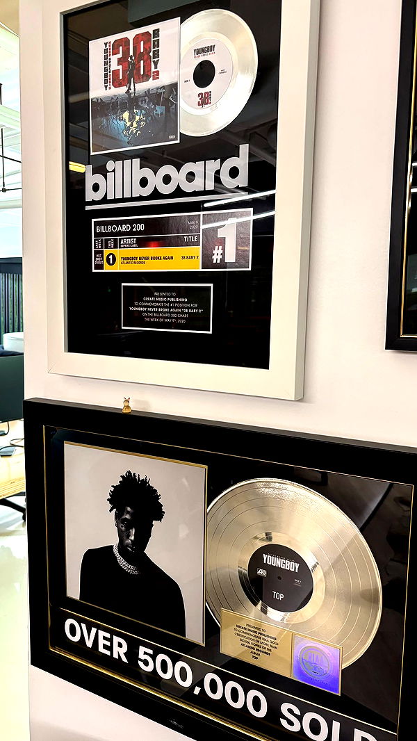 julia.filippo image ~ Altpins