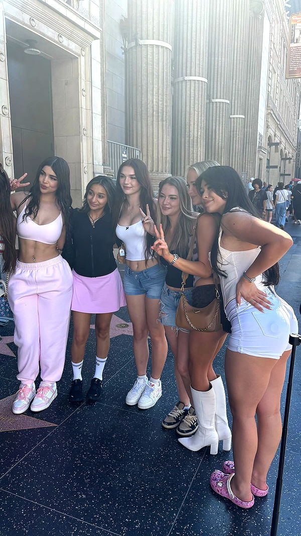 julia.filippo image ~ Altpins