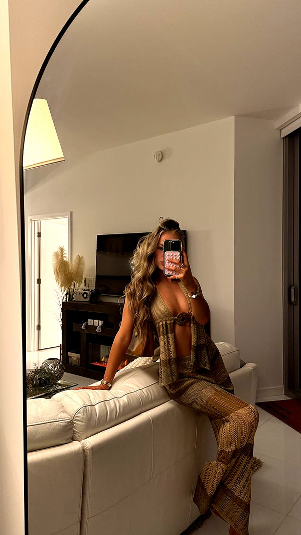 julia.filippo image ~ Altpins