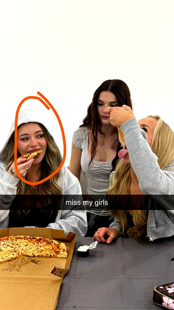 julia.filippo image ~ Altpins