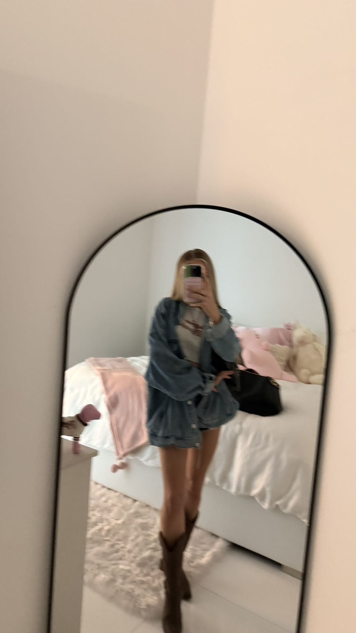 julia.filippo snapchat image archive image