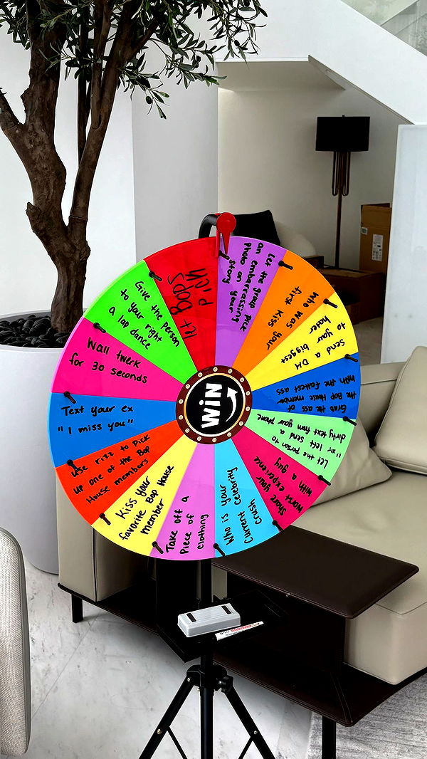 julia.filippo image ~ Altpins