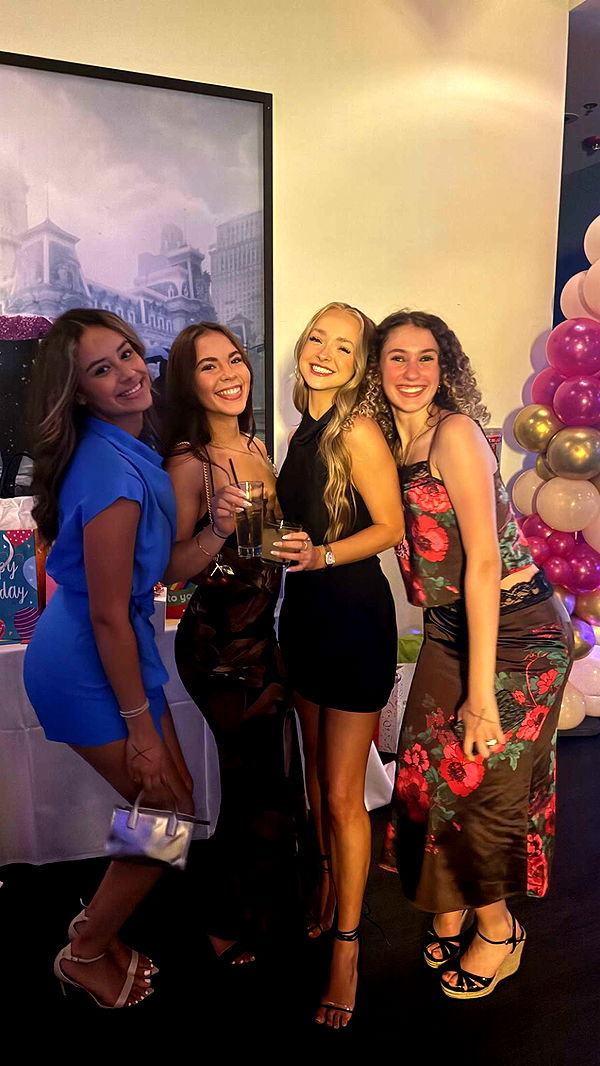 julia.filippo image ~ Altpins