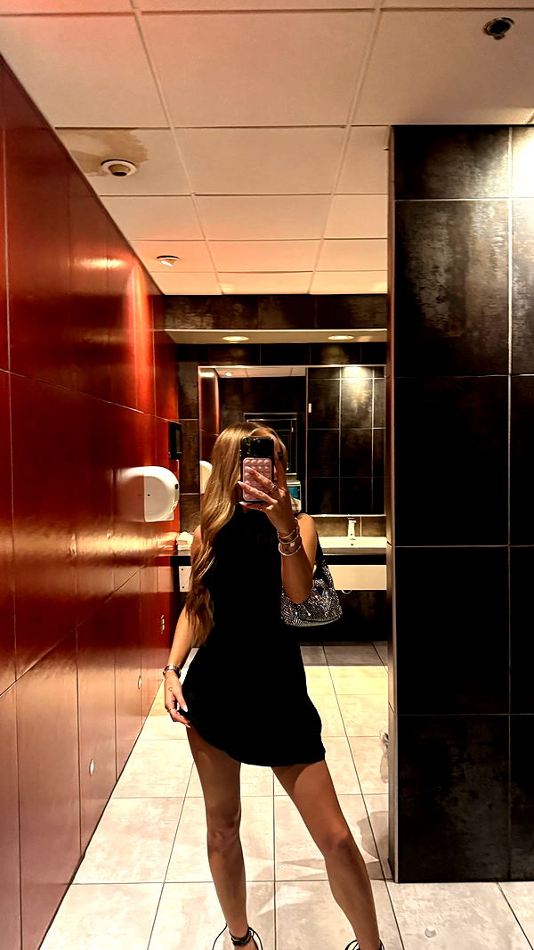 julia.filippo image ~ Altpins