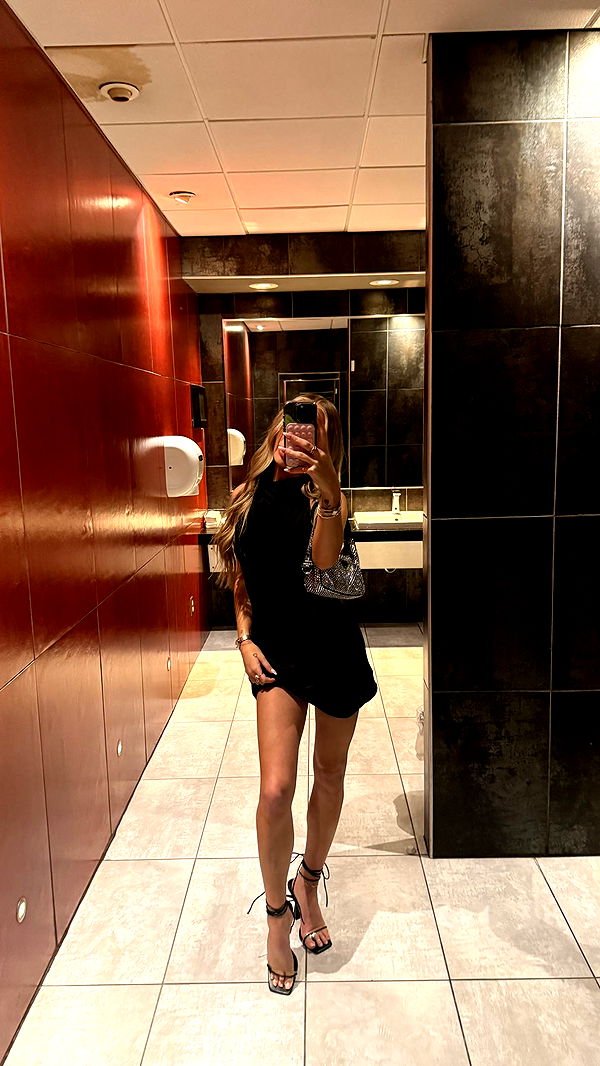 julia.filippo image ~ Altpins