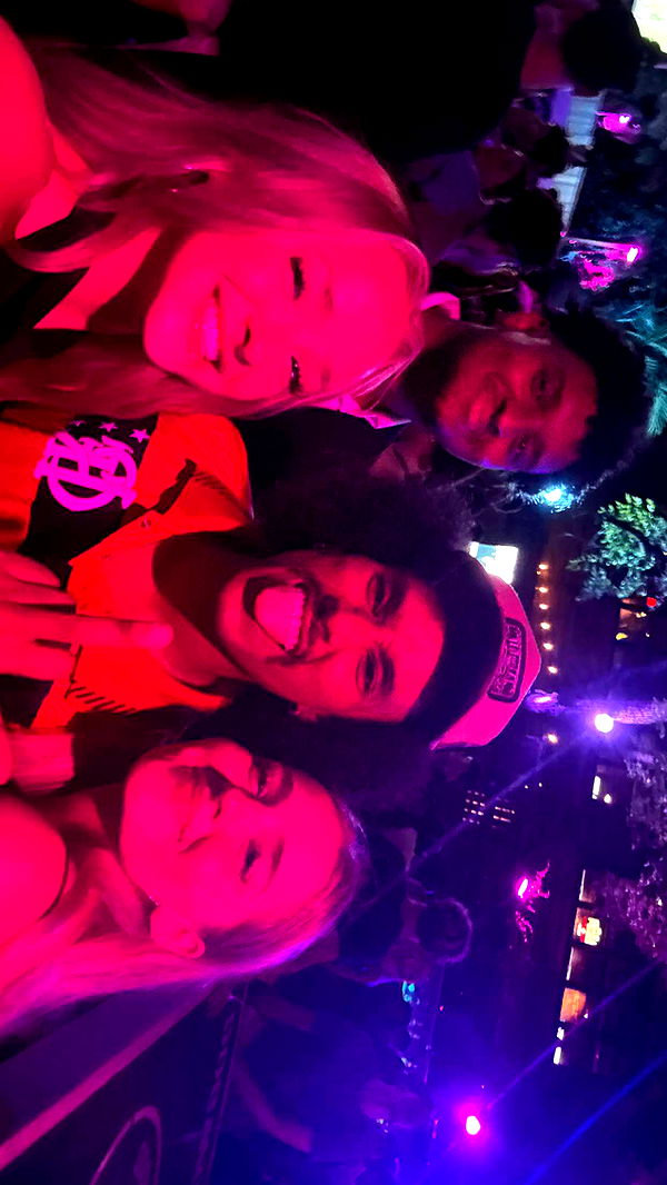 julia.filippo image ~ Altpins