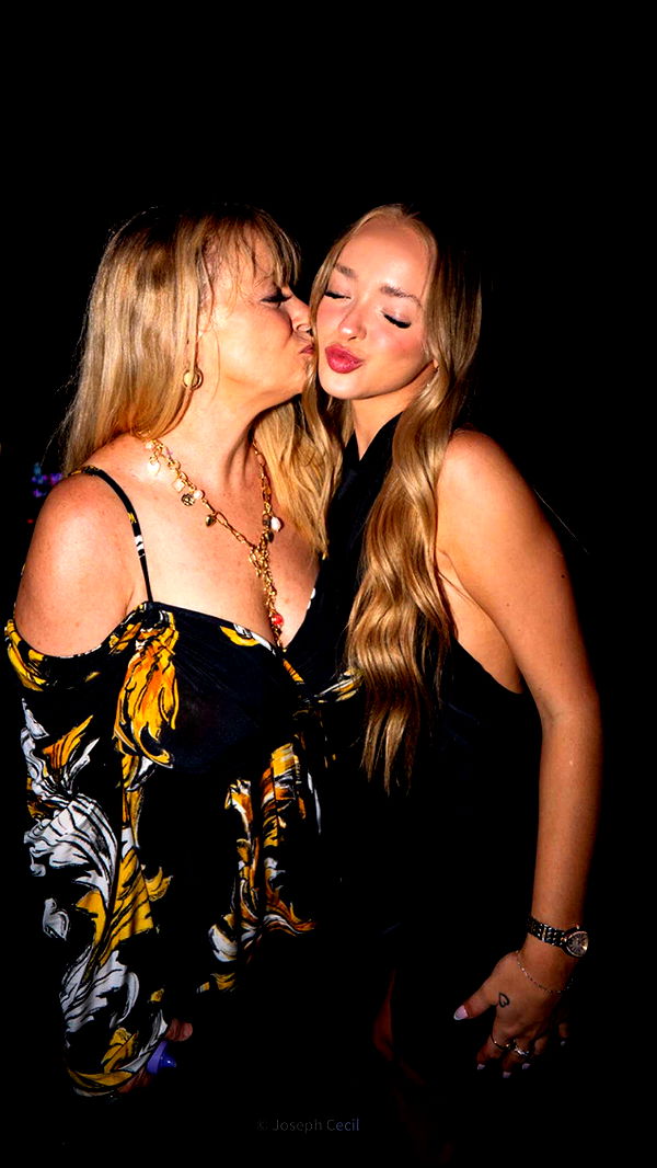 julia.filippo image ~ Altpins