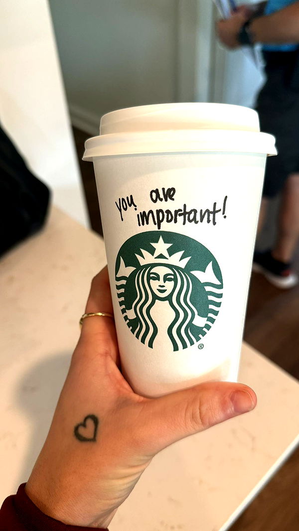 julia.filippo image ~ Altpins