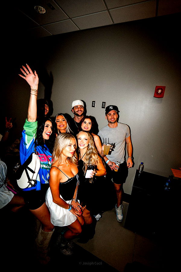 julia.filippo image ~ Altpins