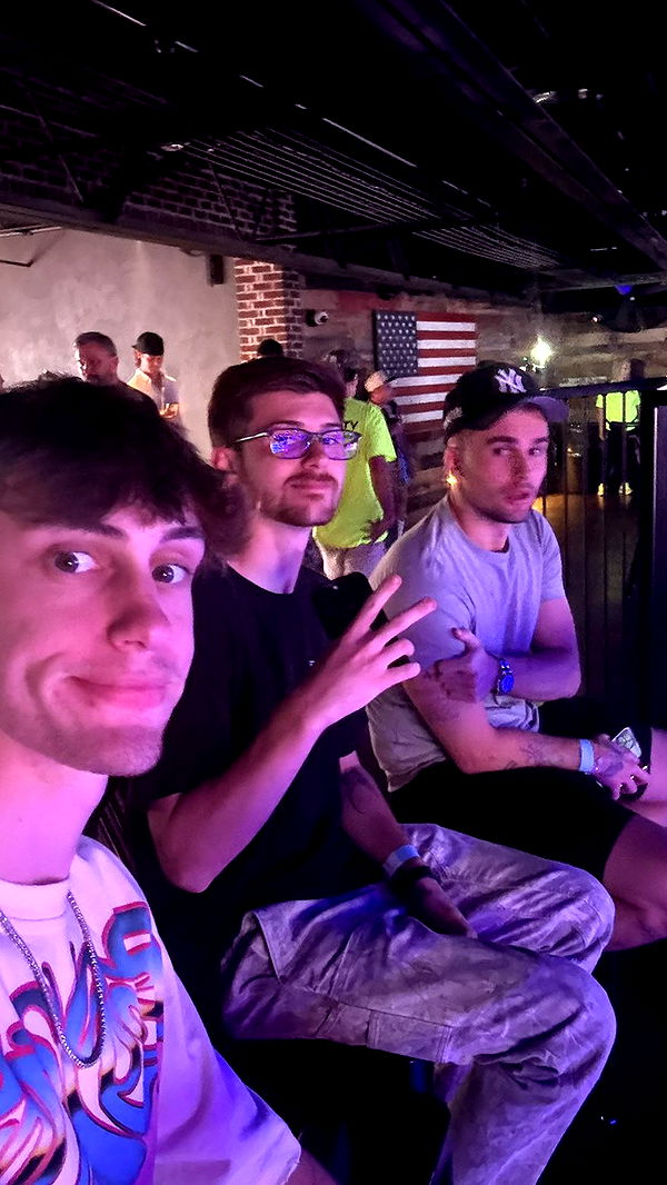 julia.filippo image ~ Altpins